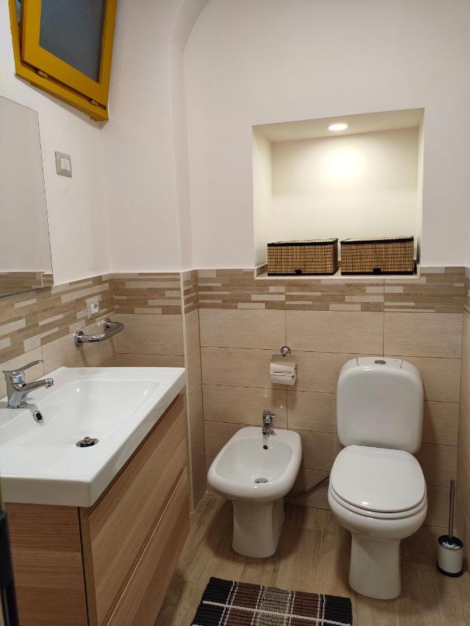 Etnacity Guest House Apartment 카타니아 외부 사진