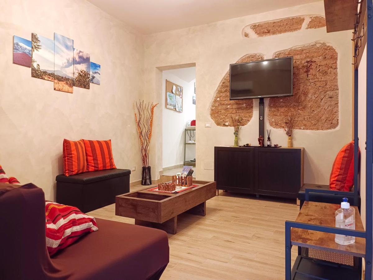 Etnacity Guest House Apartment 카타니아 외부 사진